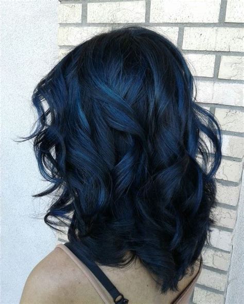 cabelo chanel bleu